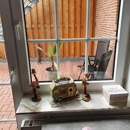 Happy Apartment